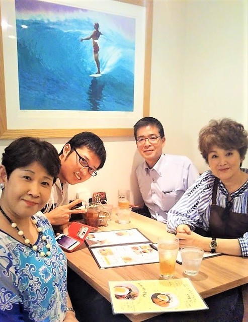4人で.jpg
