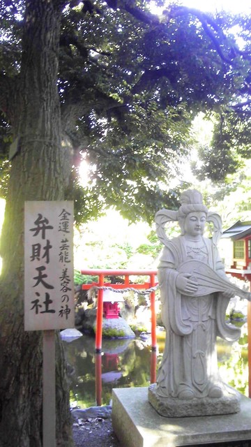 夏の八幡宮.jpg